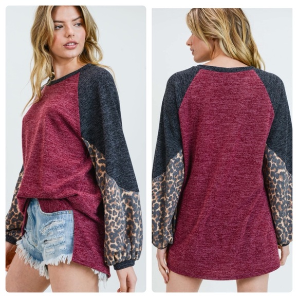 A Girl Thing Tops - $20 start 8 LAST ONE ❤️ MOHAIR LEOPARD CONTRAST TOP
